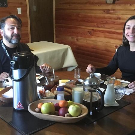Puesto Canogas Hostal Villa O'Higgins Екстер'єр фото